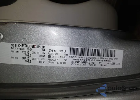 2015 Chrysler Town & Country Touring-L z USA, uszkodzony, nr VIN 2C4RC1CG0FR574013